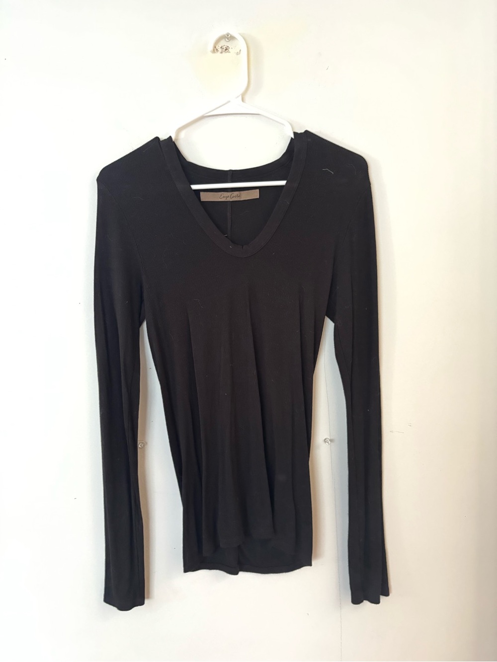 enza costa black ribbed scoop v neck neck long sleeve tee top 🖤